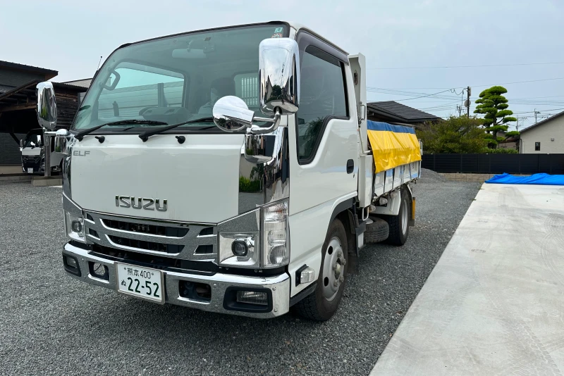 トラック